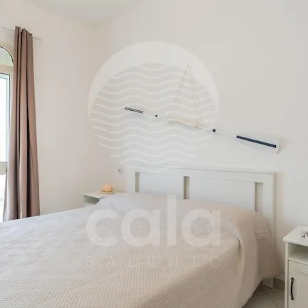 Waterfront By Cala Salento Holiday home *